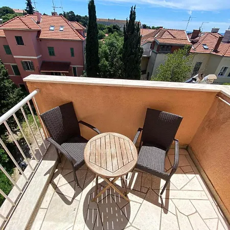 Bella Vista Apartament *